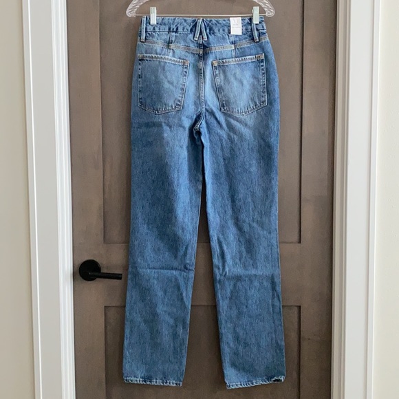 Good American Good '90s Icon Distressed Jean Size 4/27 NWT - Picture 7 of 12